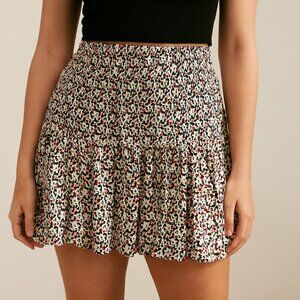 Urban Romantics Ruffled Mini Skirt Size Small EUC